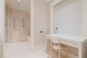 64de77eb-b821-48af-acca-ccf93aea459d