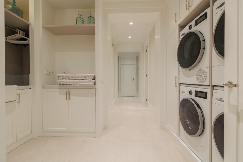 d2bf7ec3-408e-4bc8-8157-acfdecabe49e