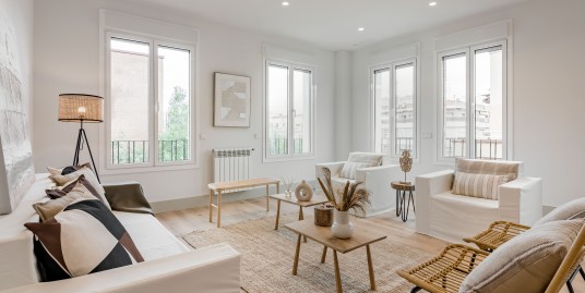 PISO EN VENTA EN CHAMBERÍ